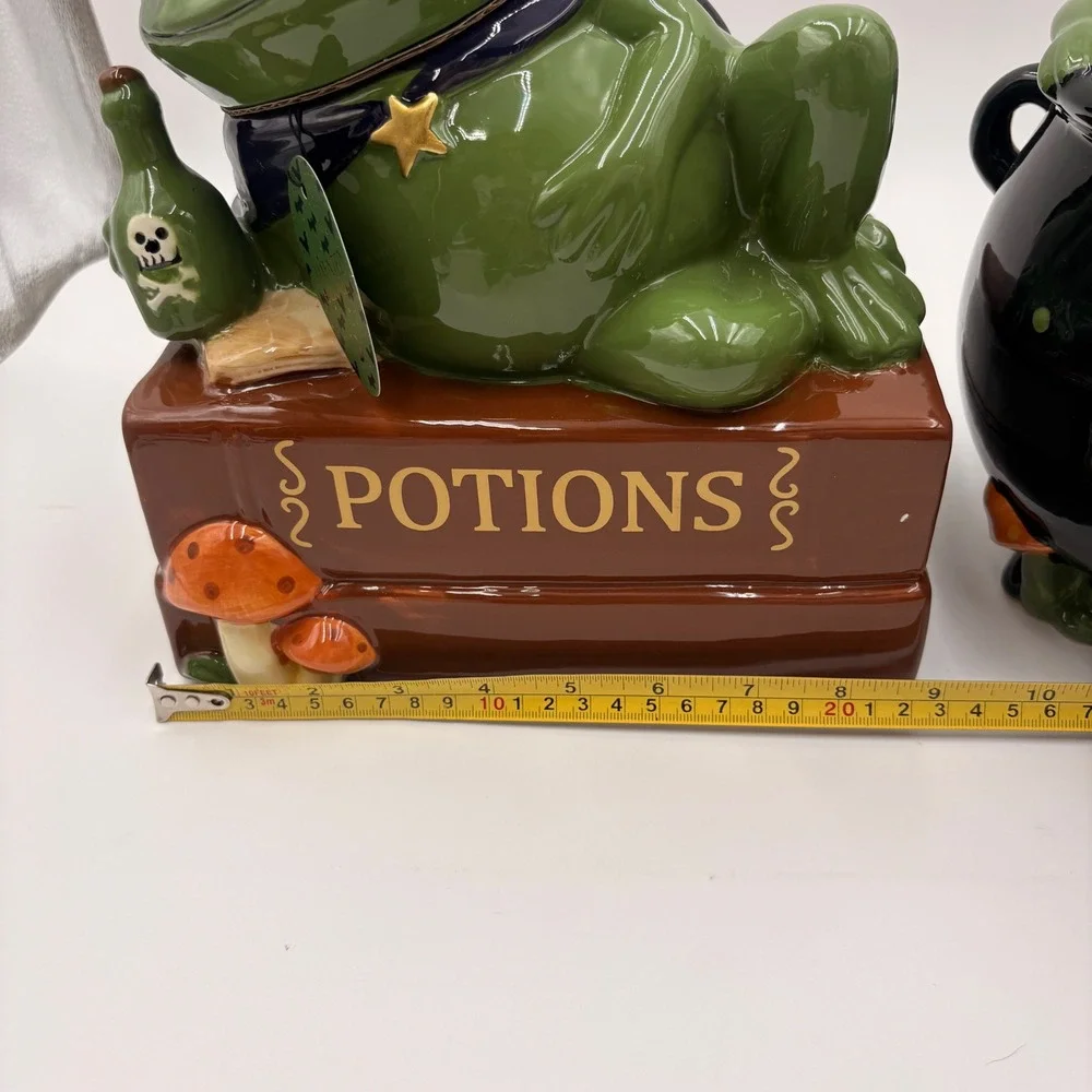 Haunted Halloween Ceramic Witch Frog Cookie Jar and Cauldron Candy Dish Set NEW